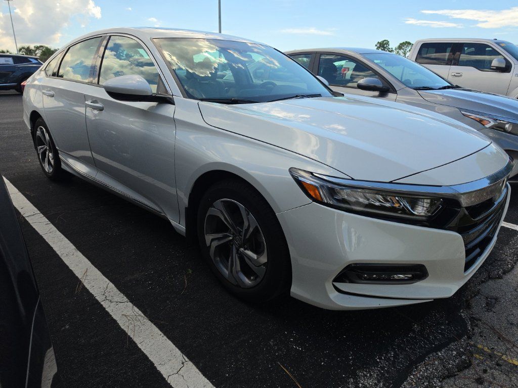 Used 2018 Honda Accord EX image 2