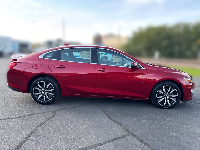 Used 2022 Chevrolet Malibu RS FWD image 6