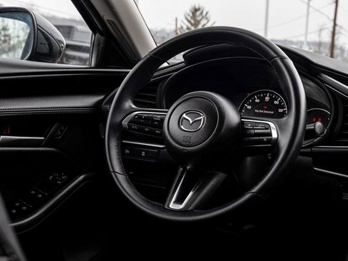 Used 2025 MAZDA MAZDA3 s image 24