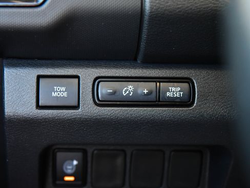 Used 2023 Nissan Frontier Pro-X w/ Technology Package RWD image 30