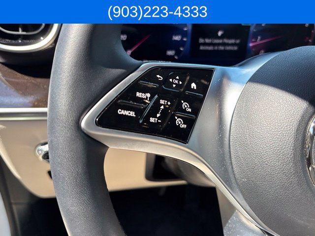 Used 2023 Mercedes-Benz GLC 300 4MATIC image 25