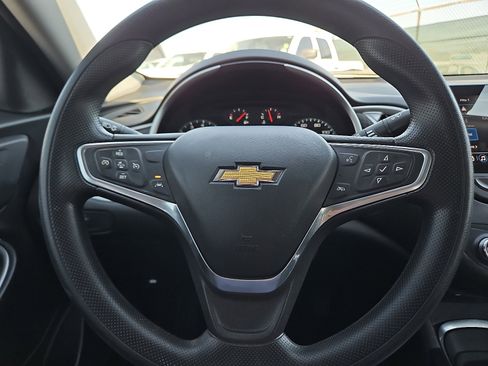 Used 2023 Chevrolet Malibu LT image 13