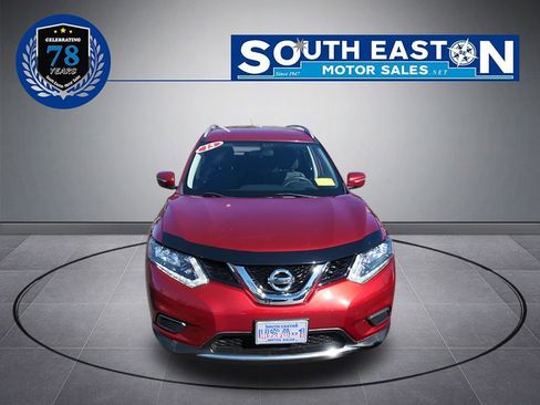Used 2015 Nissan Rogue SV image 3