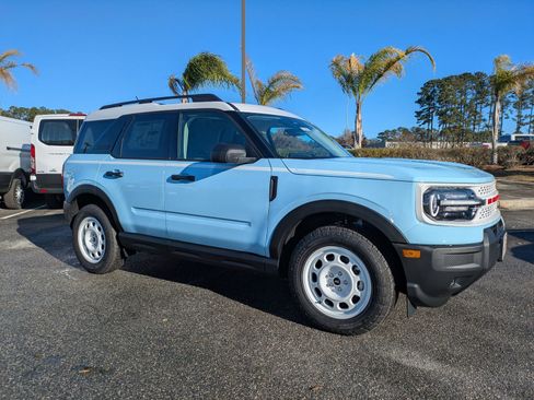 New 2025 Ford Bronco Sport Heritage w/ Convenience Package image 3