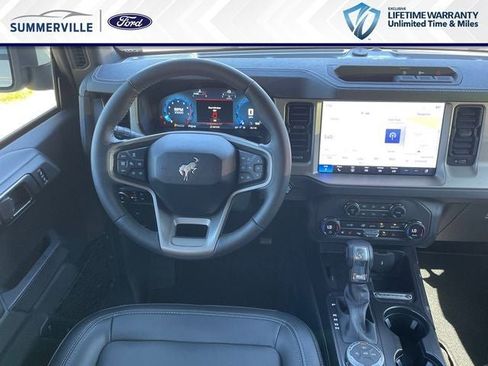 New 2025 Ford Bronco Outer Banks image 7