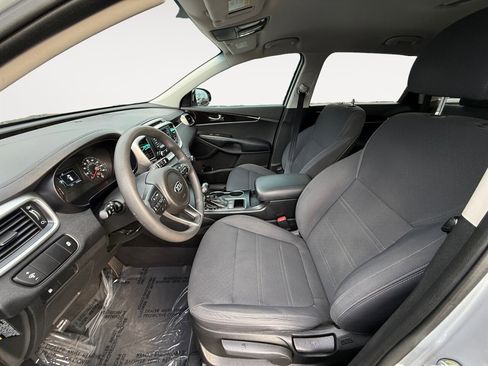 Used 2018 Kia Sorento L FWD image 10
