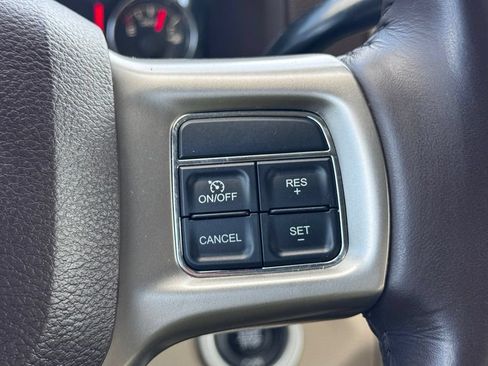 Used 2017 RAM 2500 Laramie AWD/4WD image 10