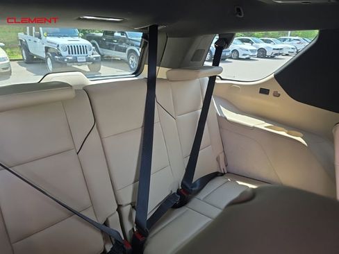 Used 2021 Cadillac Escalade Premium Luxury w/ Driver Assist Tech Package AWD/4WD image 28