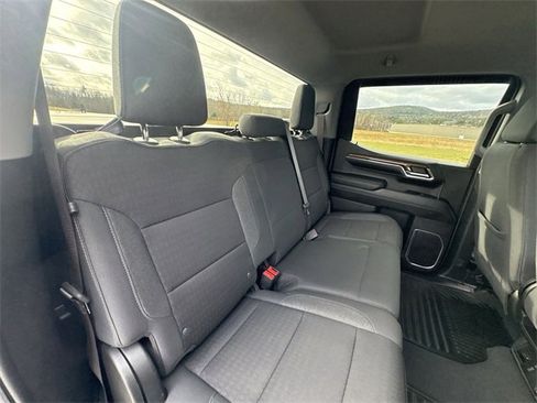 Used 2024 Chevrolet Silverado 1500 LT image 28