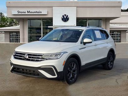 Certified 2023 Volkswagen Tiguan SE w/ Panoramic Sunroof Package