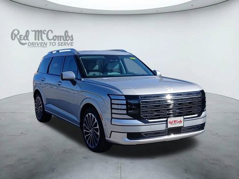 New 2026 Hyundai Palisade Calligraphy FWD image 7