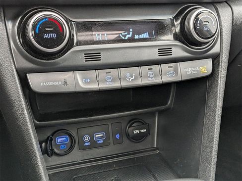 Used 2021 Hyundai Kona Ultimate image 25