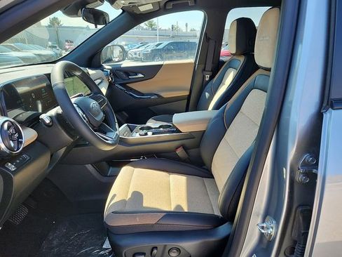 New 2026 Chevrolet Equinox ACTIV AWD/4WD image 9