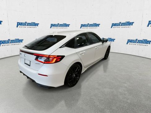 Used 2024 Honda Civic Sport image 11