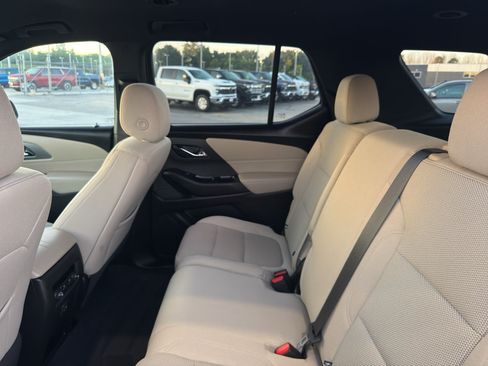 Certified 2023 Chevrolet Traverse LS w/ LPO, Floor Liner Package AWD/4WD image 32
