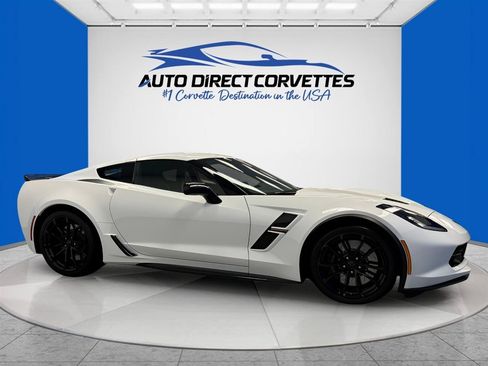 Used 2017 Chevrolet Corvette Grand Sport RWD image 6