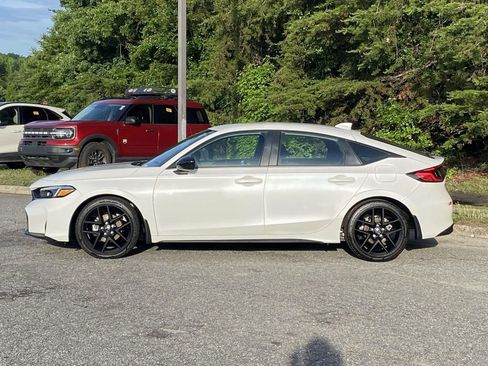 Certified 2025 Honda Civic Sport image 2