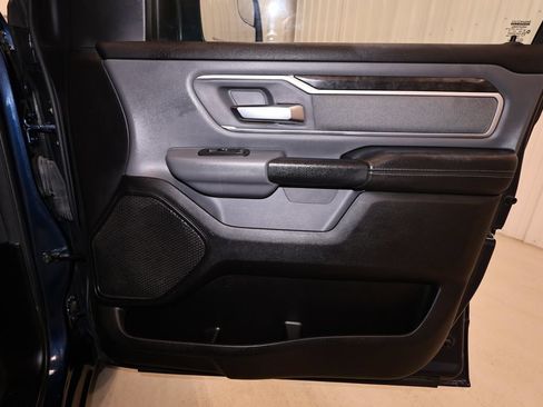 Used 2022 RAM 1500 Big Horn AWD/4WD image 18