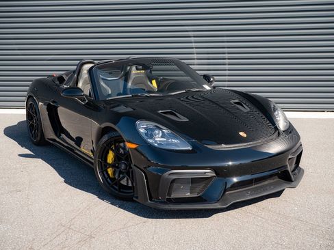 Certified 2025 Porsche 718 Boxster Spyder RS RWD image 20
