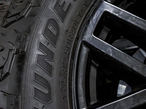 Used 2021 Ford F250 Lariat image 55