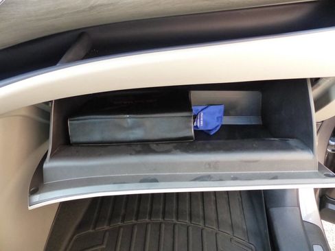 Used 2019 Toyota Highlander FWD V6 image 70