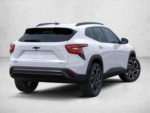 New 2026 Chevrolet Trax RS FWD image 5