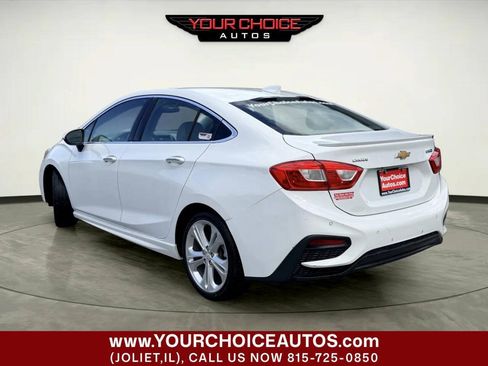 Used 2017 Chevrolet Cruze Premier FWD image 3