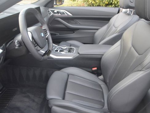 Used 2025 BMW 430i Convertible image 10