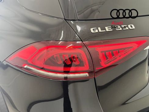 Used 2020 Mercedes-Benz GLE 350 4MATIC image 9