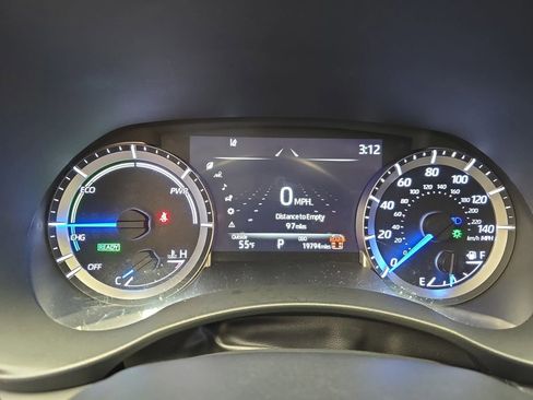 Certified 2024 Toyota Highlander XLE image 22