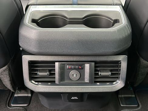 Used 2026 Ford F450 Platinum image 40