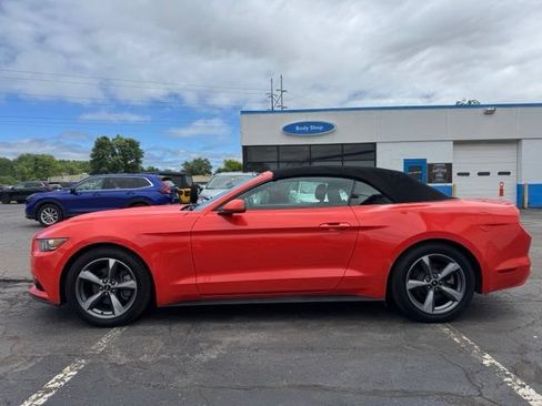 Used 2015 Ford Mustang Convertible w/ Equipment Group 051A RWD image 6