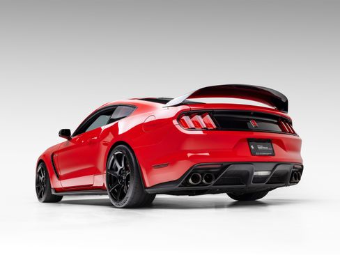 Used 2016 Ford Mustang Shelby GT350R w/ GT350R Equipment Group 920A image 9