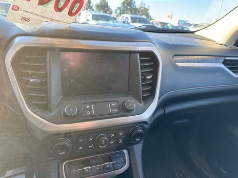 Used 2021 GMC Acadia Denali w/ Denali Ultimate Package image 8