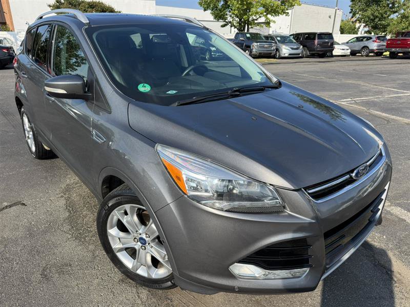 Used 2014 Ford Escape Titanium w/ Equipment Group 401A FWD image 3