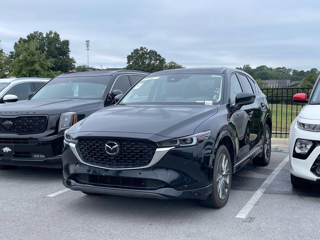 Used 2025 MAZDA CX-5 AWD 2.5 S w/ Premium Plus Pkg image 3