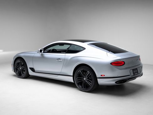 Used 2023 Bentley Continental GT Mulliner AWD/4WD image 24