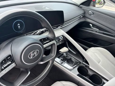 Used 2023 Hyundai Elantra Limited FWD image 73