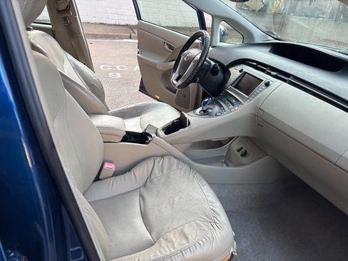 Used 2010 Toyota Prius Two image 16