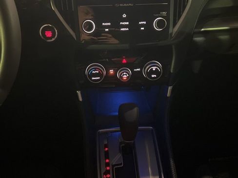 Used 2024 Subaru Forester Premium image 8