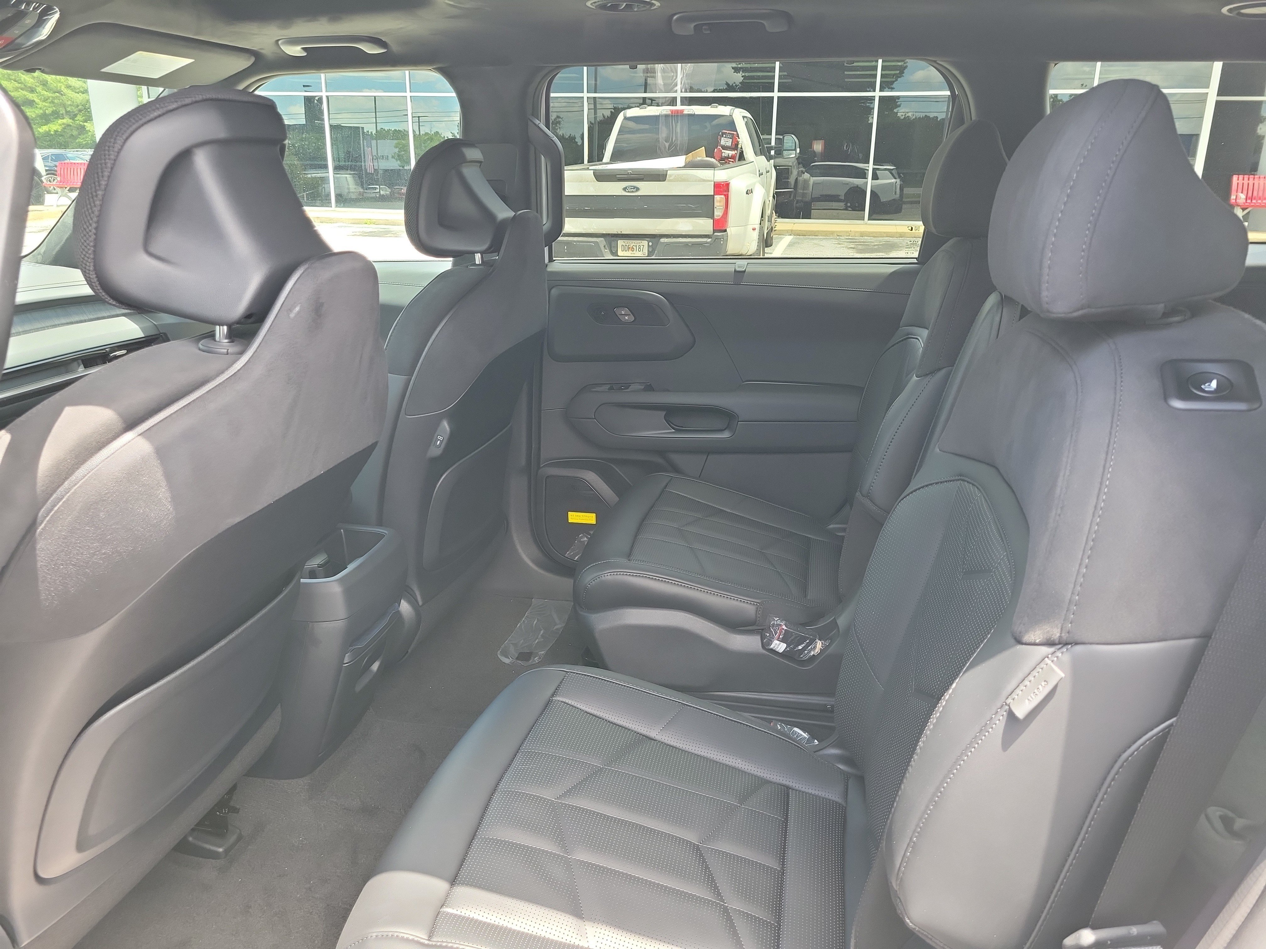 New 2027 Kia Telluride X-Line SX Prestige w/ Towing Package AWD/4WD image 11