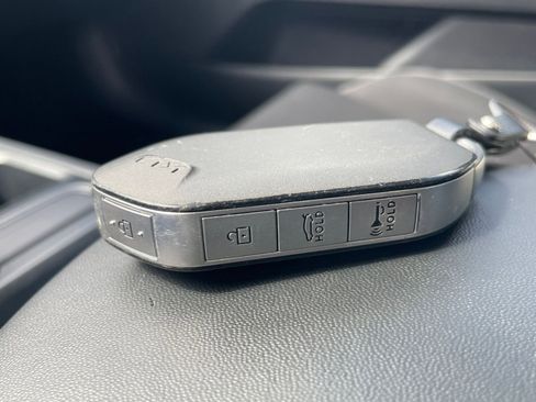 Used 2025 Kia K5 LXS image 28
