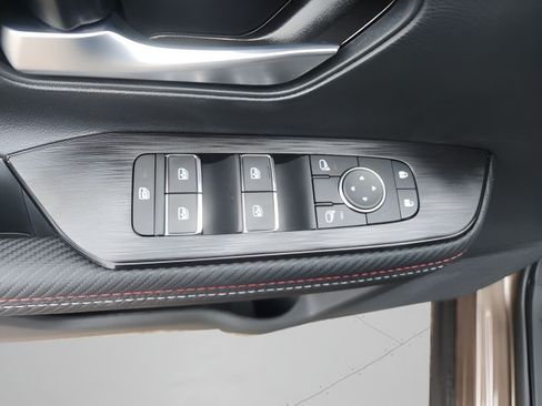 New 2026 Nissan Kicks SR w/ SR Premium Package AWD/4WD image 8