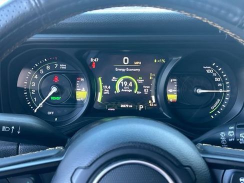 Used 2024 Jeep Wrangler Unlimited w/ Convenience Group AWD/4WD image 56