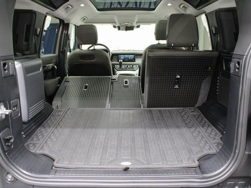 Used 2020 Land Rover Defender 110 S image 45