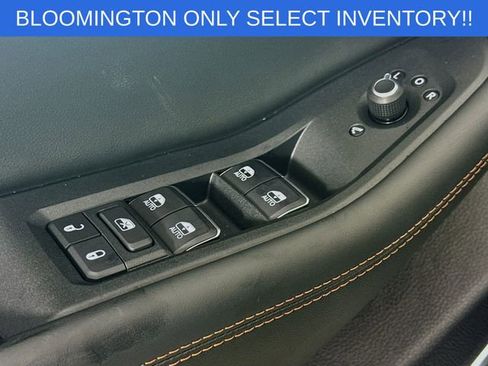 New 2025 Jeep Grand Cherokee L Overland w/ Trailer Tow Package image 18