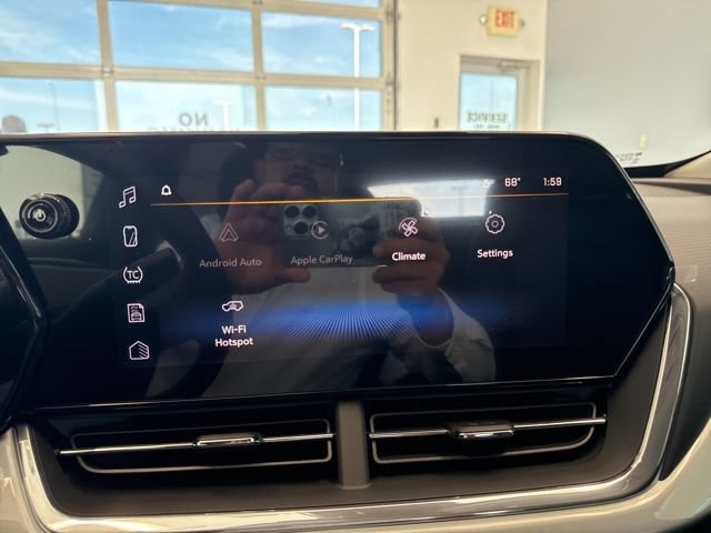 New 2026 Chevrolet Trax LT w/ Driver Confidence Package FWD image 28