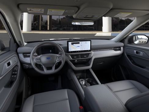 New 2026 Ford Explorer Active w/ Active Comfort Package RWD image 9