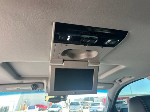 Used 2016 Chevrolet Tahoe LT AWD/4WD image 7