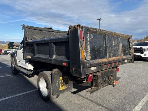 Certified 2021 Ford F550 4x4 Regular Cab Super Duty image 5